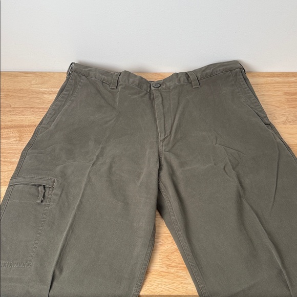 NEW [Dockers] men’s Cargo Pants - Picture 1 of 15